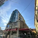 Enzo Center