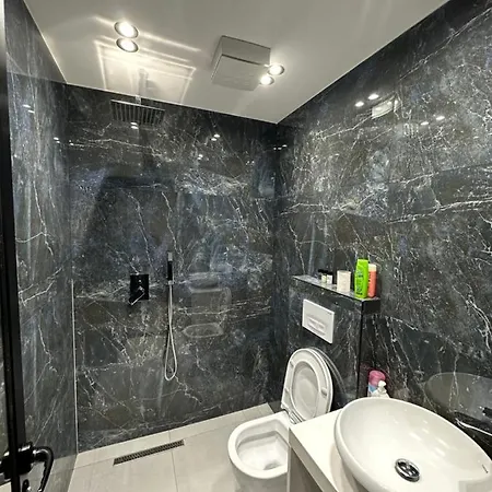 Enzo Center Apartmán