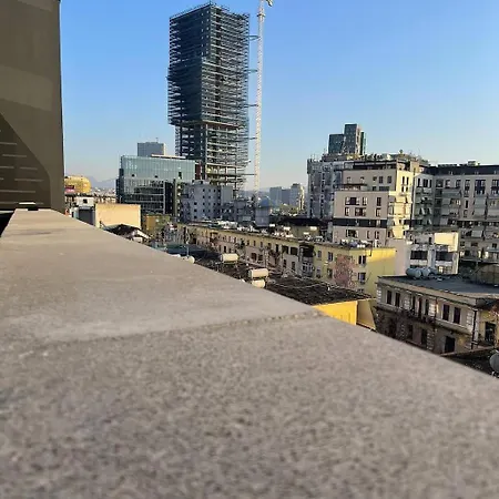 Enzo Center * Τίρανα